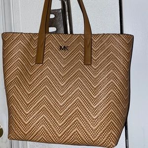 Carmel micheal kors purse